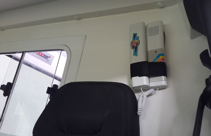 福特V348長(zhǎng)軸超人高頂監(jiān)護(hù)型救護(hù)車 福特V348長(zhǎng)軸超人高頂監(jiān)護(hù)型救護(hù)車